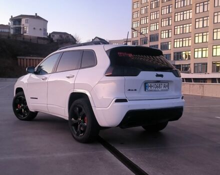 Белый Джип Чероки, объемом двигателя 3.2 л и пробегом 69 тыс. км за 19999 $, фото 5 на Automoto.ua