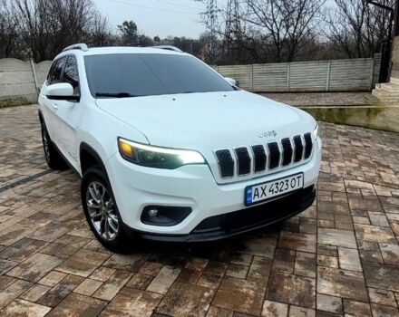 Белый Джип Чероки, объемом двигателя 2.4 л и пробегом 156 тыс. км за 14900 $, фото 2 на Automoto.ua