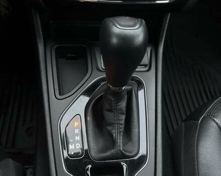 Білий Джип Cherokee, об'ємом двигуна 2.36 л та пробігом 127 тис. км за 16800 $, фото 19 на Automoto.ua