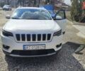 Белый Джип Чероки, объемом двигателя 1.99 л и пробегом 118 тыс. км за 16200 $, фото 1 на Automoto.ua