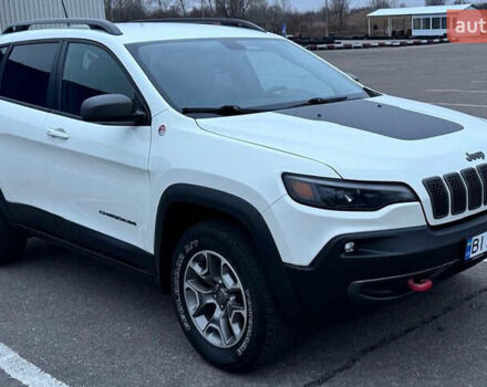 Білий Джип Cherokee, об'ємом двигуна 3.24 л та пробігом 102 тис. км за 22000 $, фото 1 на Automoto.ua