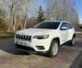 Белый Джип Чероки, объемом двигателя 2.4 л и пробегом 134 тыс. км за 16350 $, фото 1 на Automoto.ua