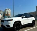 Белый Джип Чероки, объемом двигателя 2.4 л и пробегом 143 тыс. км за 15800 $, фото 1 на Automoto.ua