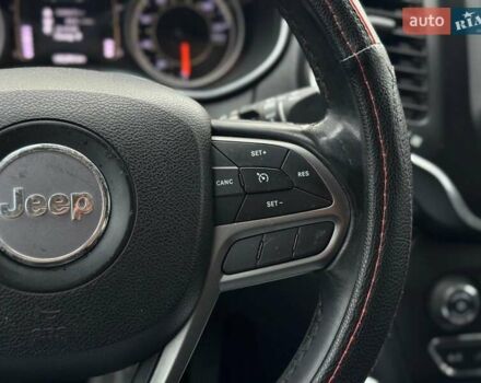 Белый Джип Чероки, объемом двигателя 2.4 л и пробегом 156 тыс. км за 18290 $, фото 30 на Automoto.ua