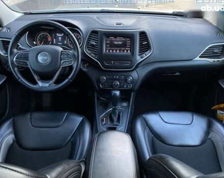 Белый Джип Чероки, объемом двигателя 2.4 л и пробегом 79 тыс. км за 15900 $, фото 9 на Automoto.ua