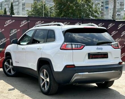 Білий Джип Cherokee, об'ємом двигуна 2.36 л та пробігом 124 тис. км за 17600 $, фото 9 на Automoto.ua