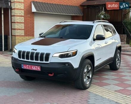 Белый Джип Чероки, объемом двигателя 3.2 л и пробегом 154 тыс. км за 18900 $, фото 4 на Automoto.ua