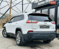 Білий Джип Cherokee, об'ємом двигуна 2.36 л та пробігом 150 тис. км за 17900 $, фото 3 на Automoto.ua