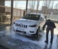 Белый Джип Чероки, объемом двигателя 2.36 л и пробегом 138 тыс. км за 16900 $, фото 1 на Automoto.ua