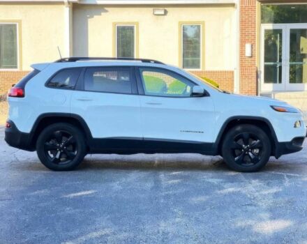 Белый Джип Чероки, объемом двигателя 3.2 л и пробегом 36 тыс. км за 12100 $, фото 3 на Automoto.ua