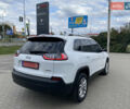 Білий Джип Cherokee, об'ємом двигуна 2.36 л та пробігом 149 тис. км за 13800 $, фото 5 на Automoto.ua