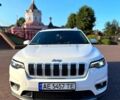 Білий Джип Cherokee, об'ємом двигуна 2 л та пробігом 67 тис. км за 18000 $, фото 1 на Automoto.ua