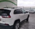Белый Джип Чероки, объемом двигателя 0 л и пробегом 215 тыс. км за 14500 $, фото 5 на Automoto.ua