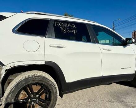 Білий Джип Cherokee, об'ємом двигуна 3.24 л та пробігом 87 тис. км за 9400 $, фото 12 на Automoto.ua