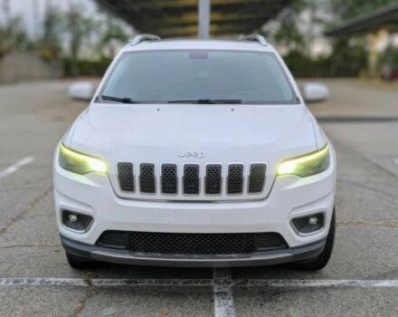 Белый Джип Чероки, объемом двигателя 3.2 л и пробегом 40 тыс. км за 3700 $, фото 1 на Automoto.ua