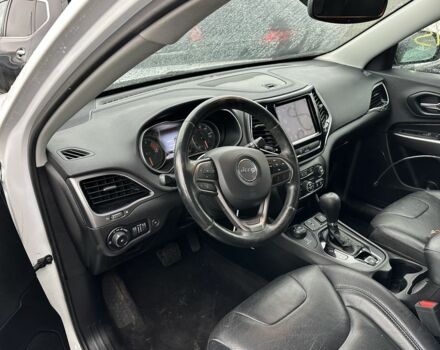 Білий Джип Cherokee, об'ємом двигуна 3.2 л та пробігом 123 тис. км за 13200 $, фото 7 на Automoto.ua