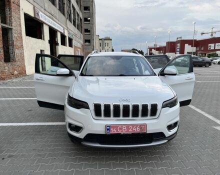 Белый Джип Чероки, объемом двигателя 2.4 л и пробегом 212 тыс. км за 14000 $, фото 4 на Automoto.ua