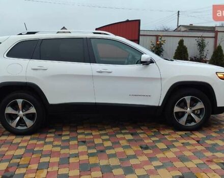 Білий Джип Cherokee, об'ємом двигуна 3.2 л та пробігом 67 тис. км за 18500 $, фото 7 на Automoto.ua