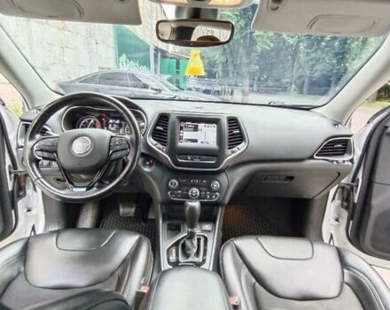 Білий Джип Cherokee, об'ємом двигуна 2.36 л та пробігом 162 тис. км за 17900 $, фото 15 на Automoto.ua