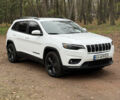 Белый Джип Чероки, объемом двигателя 3.24 л и пробегом 135 тыс. км за 20500 $, фото 1 на Automoto.ua