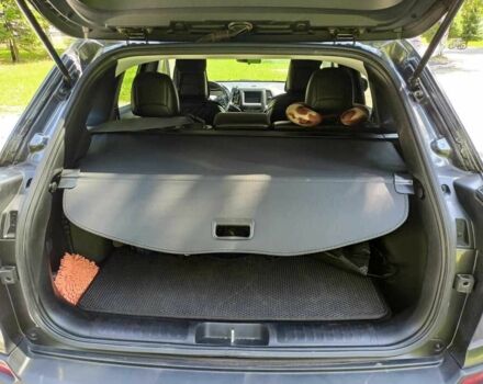 Белый Джип Чероки, объемом двигателя 2.4 л и пробегом 74 тыс. км за 15000 $, фото 7 на Automoto.ua