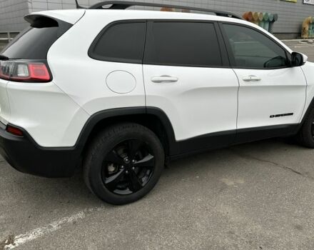 Белый Джип Чероки, объемом двигателя 2.4 л и пробегом 145 тыс. км за 16300 $, фото 5 на Automoto.ua