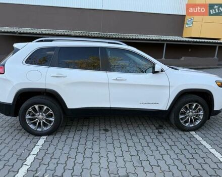 Белый Джип Чероки, объемом двигателя 2.4 л и пробегом 51 тыс. км за 22000 $, фото 6 на Automoto.ua