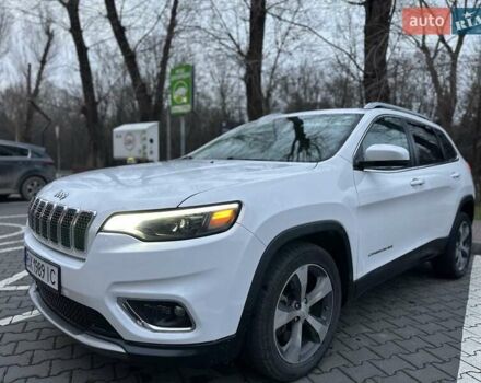 Білий Джип Cherokee, об'ємом двигуна 2.36 л та пробігом 153 тис. км за 15900 $, фото 6 на Automoto.ua