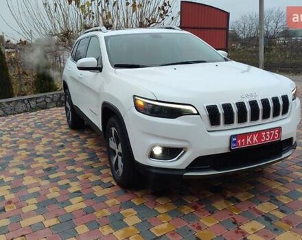 Білий Джип Cherokee, об'ємом двигуна 3.2 л та пробігом 67 тис. км за 18500 $, фото 1 на Automoto.ua