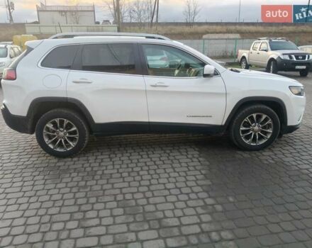 Белый Джип Чероки, объемом двигателя 2.36 л и пробегом 68 тыс. км за 16600 $, фото 5 на Automoto.ua