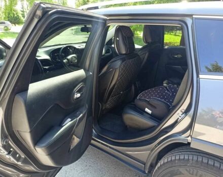 Белый Джип Чероки, объемом двигателя 2.4 л и пробегом 74 тыс. км за 15000 $, фото 9 на Automoto.ua