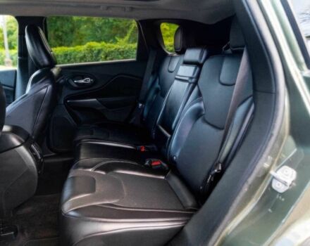 Білий Джип Cherokee, об'ємом двигуна 3.2 л та пробігом 50 тис. км за 8000 $, фото 9 на Automoto.ua