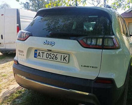 Білий Джип Cherokee, об'ємом двигуна 2 л та пробігом 80 тис. км за 18499 $, фото 4 на Automoto.ua