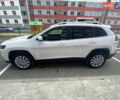 Білий Джип Cherokee, об'ємом двигуна 2.36 л та пробігом 68 тис. км за 16100 $, фото 4 на Automoto.ua