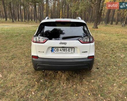 Белый Джип Чероки, объемом двигателя 2.36 л и пробегом 118 тыс. км за 16199 $, фото 12 на Automoto.ua