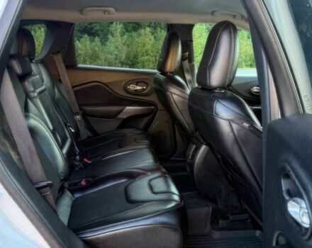 Белый Джип Чероки, объемом двигателя 3.2 л и пробегом 42 тыс. км за 7700 $, фото 9 на Automoto.ua