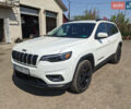 Білий Джип Cherokee, об'ємом двигуна 2.4 л та пробігом 117 тис. км за 18000 $, фото 1 на Automoto.ua