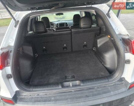 Белый Джип Чероки, объемом двигателя 2.36 л и пробегом 68 тыс. км за 16600 $, фото 8 на Automoto.ua