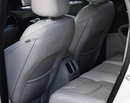 Білий Джип Cherokee, об'ємом двигуна 3.2 л та пробігом 83 тис. км за 18900 $, фото 20 на Automoto.ua