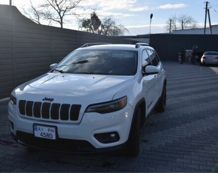 Белый Джип Чероки, объемом двигателя 2.4 л и пробегом 111 тыс. км за 17000 $, фото 1 на Automoto.ua