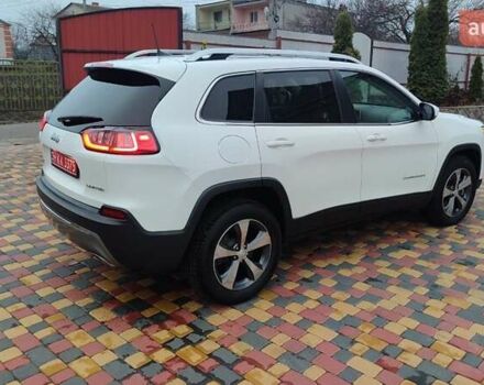 Білий Джип Cherokee, об'ємом двигуна 3.2 л та пробігом 67 тис. км за 18500 $, фото 6 на Automoto.ua