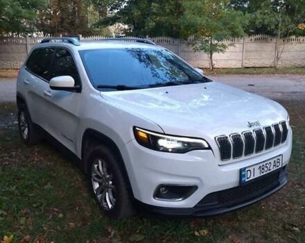 Белый Джип Чероки, объемом двигателя 2.36 л и пробегом 196 тыс. км за 15000 $, фото 2 на Automoto.ua