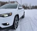 Білий Джип Cherokee, об'ємом двигуна 3.24 л та пробігом 66 тис. км за 19000 $, фото 2 на Automoto.ua
