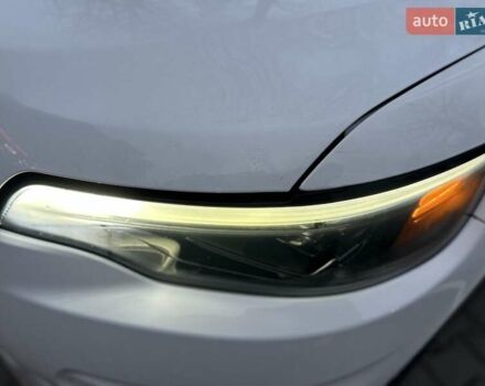 Білий Джип Cherokee, об'ємом двигуна 2.36 л та пробігом 153 тис. км за 15900 $, фото 23 на Automoto.ua