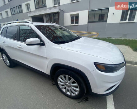 Білий Джип Cherokee, об'ємом двигуна 2.36 л та пробігом 68 тис. км за 16100 $, фото 7 на Automoto.ua