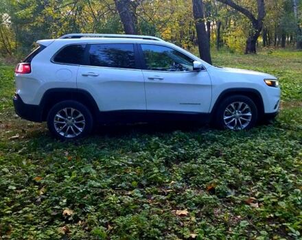 Белый Джип Чероки, объемом двигателя 2.4 л и пробегом 196 тыс. км за 15000 $, фото 3 на Automoto.ua