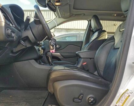 Білий Джип Cherokee, об'ємом двигуна 3.2 л та пробігом 46 тис. км за 2000 $, фото 6 на Automoto.ua