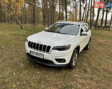 Белый Джип Чероки, объемом двигателя 2.36 л и пробегом 118 тыс. км за 16199 $, фото 1 на Automoto.ua