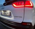 Белый Джип Чероки, объемом двигателя 2.36 л и пробегом 108 тыс. км за 22000 $, фото 57 на Automoto.ua