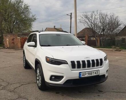 Белый Джип Чероки, объемом двигателя 2.36 л и пробегом 97 тыс. км за 18500 $, фото 6 на Automoto.ua